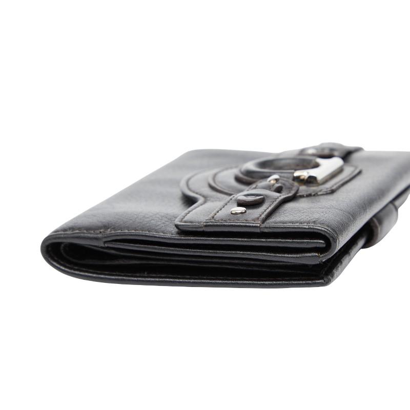 【美品】サルバトーレフェラガモ 2つ折り財布 ガンチーニ レザー 黒 箱付 サルバトーレフェラガモ Salvatore Ferragamo 二つ折り財布 ダブル