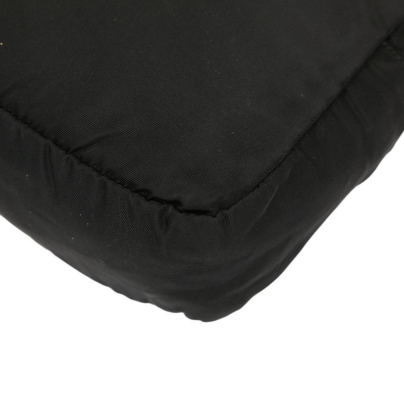 PRADA（プラダ） 三角ロゴプレート ポコノ ポーチ MV348 ブラック