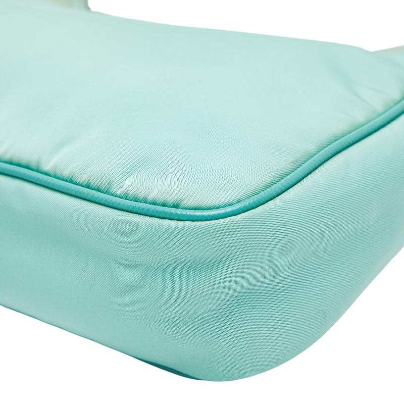 プラダ 三角ロゴプレート チェーン ハンドバッグ ショルダーバッグ 2WAY ライトグリーン ナイロン レザー レディース PRADA 【中古】 PRADA（プラダ） 三角ロゴプレート チェーン ハンドバッグ ショルダー