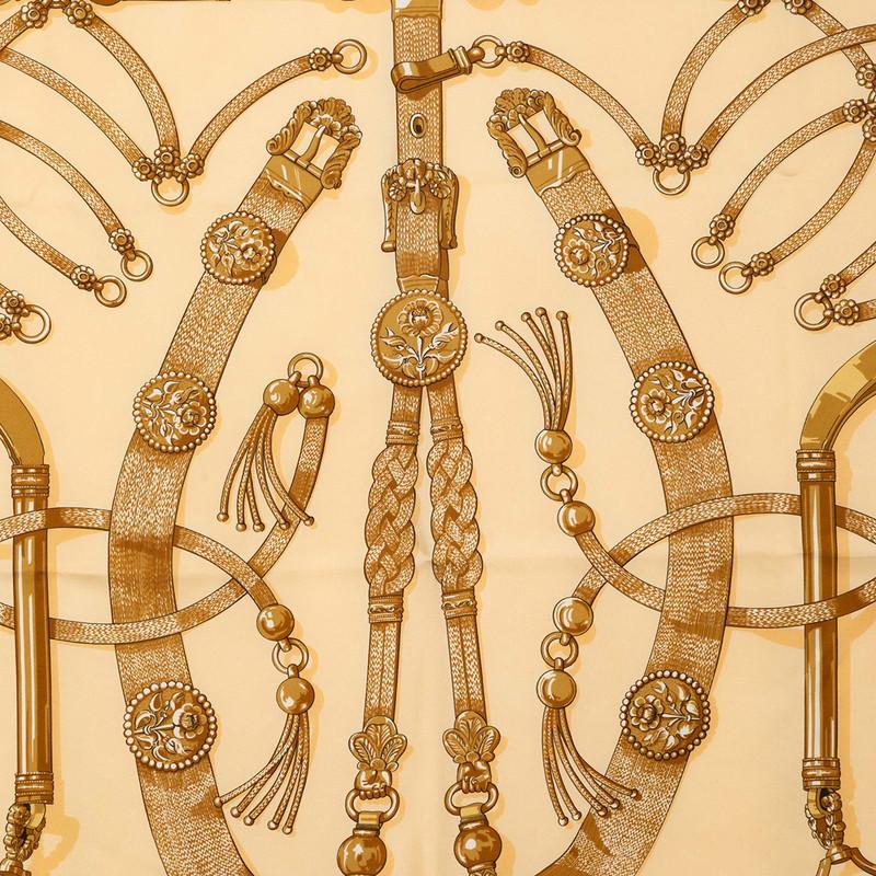 HERMES（エルメス） カレ90 Gaucho par 装飾馬具柄 スカーフ イエロー