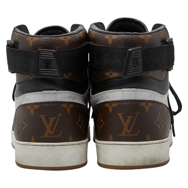 LOUIS VUITTON（ルイ・ヴィトン） ルイ ヴィトン モノグラム リヴォリ