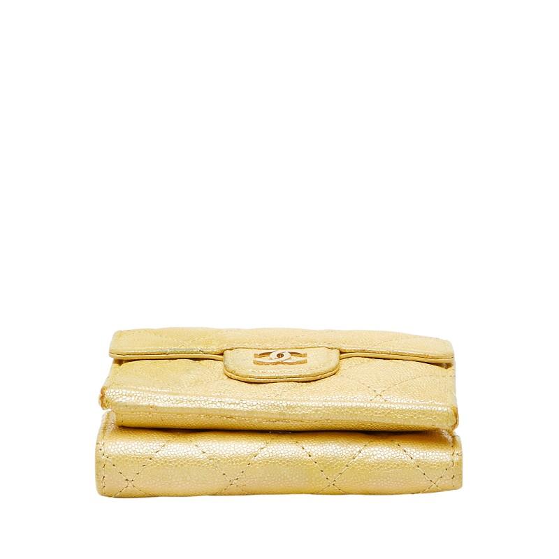 CHANEL（シャネル） ココマーク マトラッセ 三つ折り財布 コンパクト 