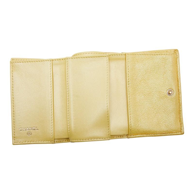 シャネル ココマーク マトラッセ 三つ折り財布 コンパクトウォレット イエロー キャビアスキン レディース CHANEL 【中古】 CHANEL（シャネル） ココマーク マトラッセ 三つ折り財布 コンパクト