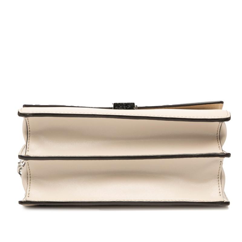 フェンディ キャナイ チェーン ショルダーバッグ 8M0381 ベージュ レザー レディース FENDI 【中古】 FENDI（フェンディ） キャナイ チェーン ショルダーバッグ 8M0381