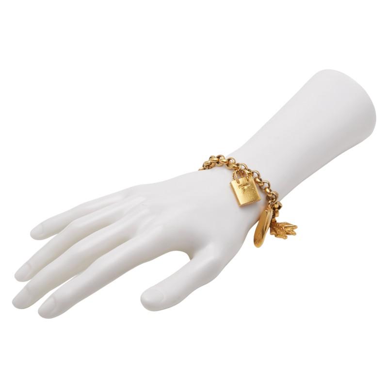 サルヴァトーレフェラガモ バッグ シューズ ジャケット モチーフ