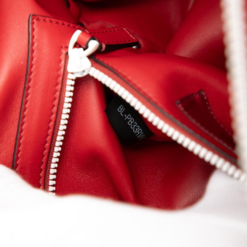 VALENTINO（ヴァレンティノ） ガラヴァーニ スタッズ ボストンバッグ