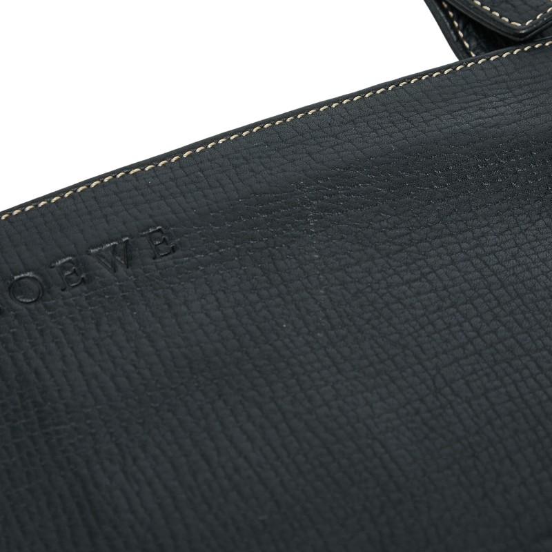 本物 ロエベ LOEWE レザー ショルダーバッグ ブラック バッグ 中古 LOEWE（ロエベ） ロゴ ショルダーバッグ ブラック レザー レディース