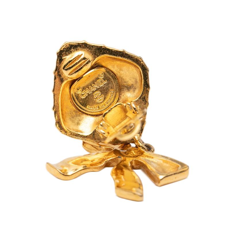 CHANEL（シャネル） マトラッセ ひし形 リボン イヤリング ゴールド 