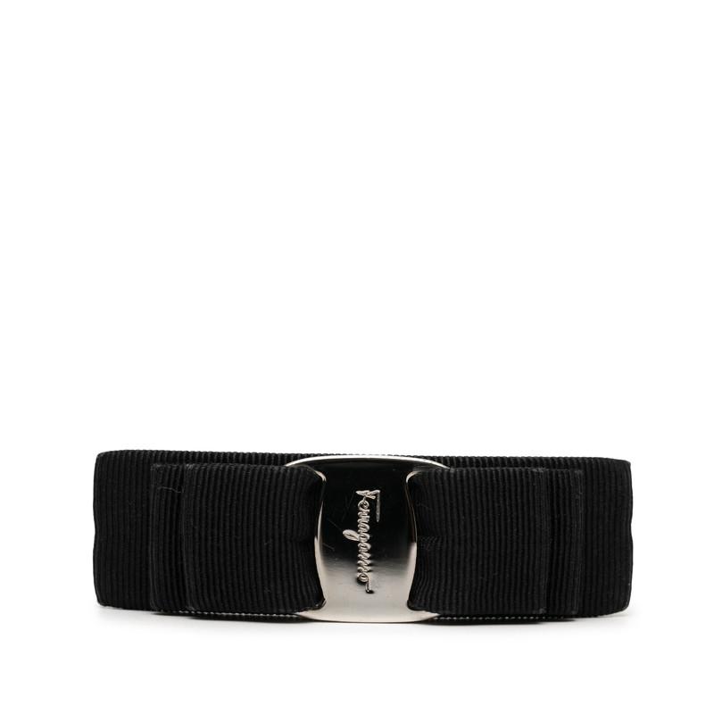美品　Salvatore Ferragamo ブラック　バレッタ　ヴァラリボン サルヴァトーレフェラガモ ヴァラリボン バレッタ ヘアアクセサリー
