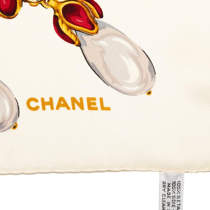 CHANEL（シャネル） ジュエリー 宝石柄 スカーフ ホワイト マルチ