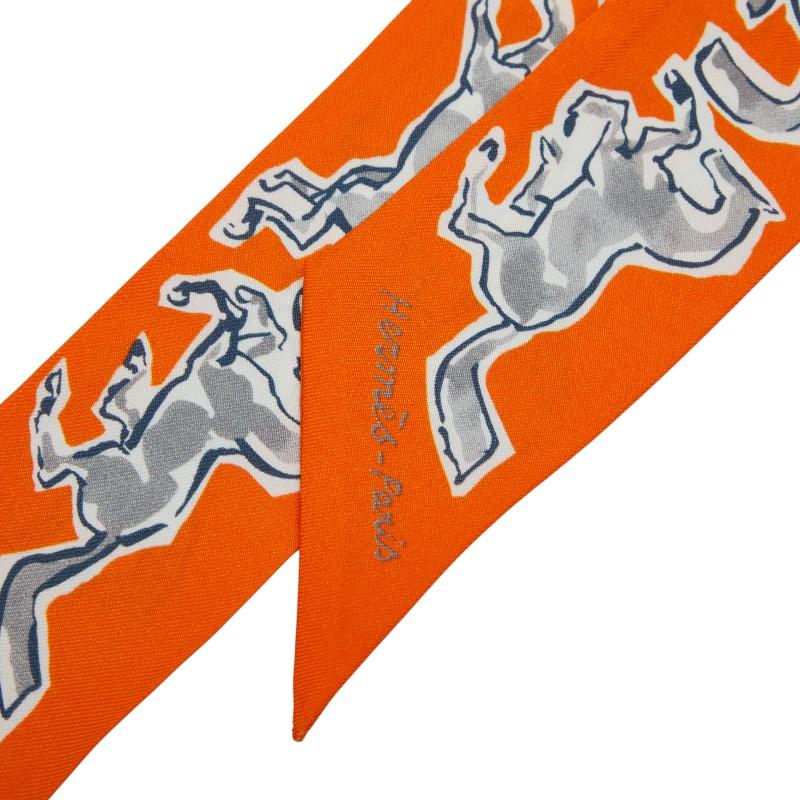 HERMES（エルメス） ツイリー chevaux en liberte 自由の馬 スカーフ