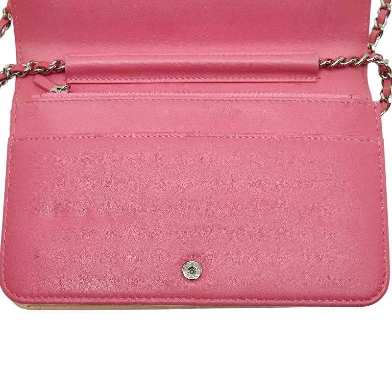 シャネル マトラッセ ココマーク 斜め掛け チェーンウォレット ショルダーバッグ ピンク ベージュ レザー レディース CHANEL 【中古】 CHANEL（シャネル） マトラッセ ココマーク 斜め掛け チェーン