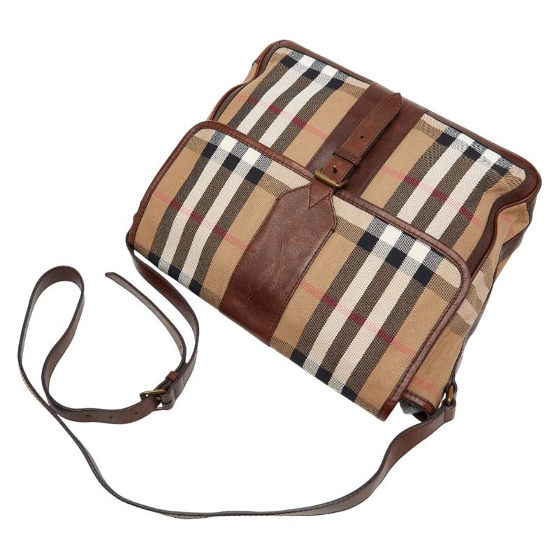 【美品】バーバリー　ショルダーバッグ　メッセンジャー　ノバチェック　メンズ BURBERRY（バーバリー） ノバチェック メッセンジャーバッグ