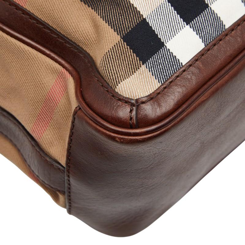 BURBERRY（バーバリー） ノバチェック メッセンジャーバッグ