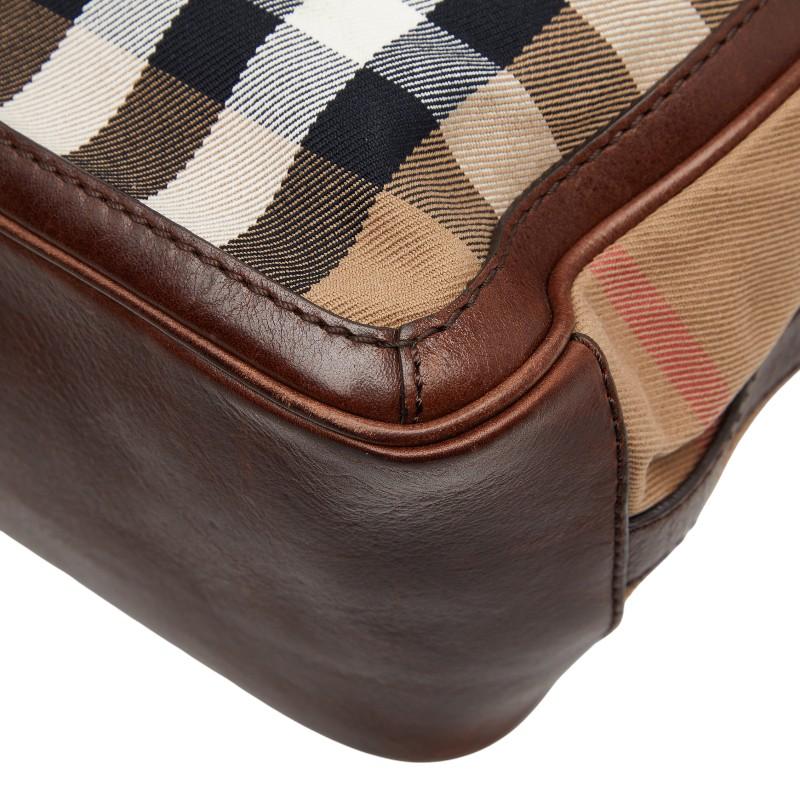 BURBERRY（バーバリー） ノバチェック メッセンジャーバッグ