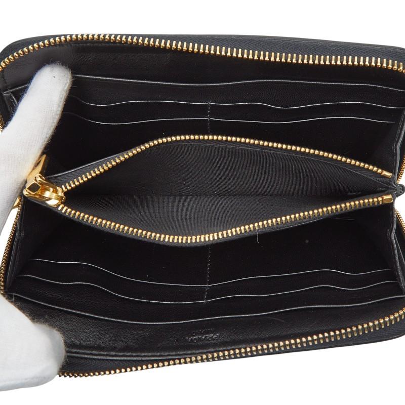 PRADA（プラダ） フラワー フラ ハワイ 長財布 ブラック レザー