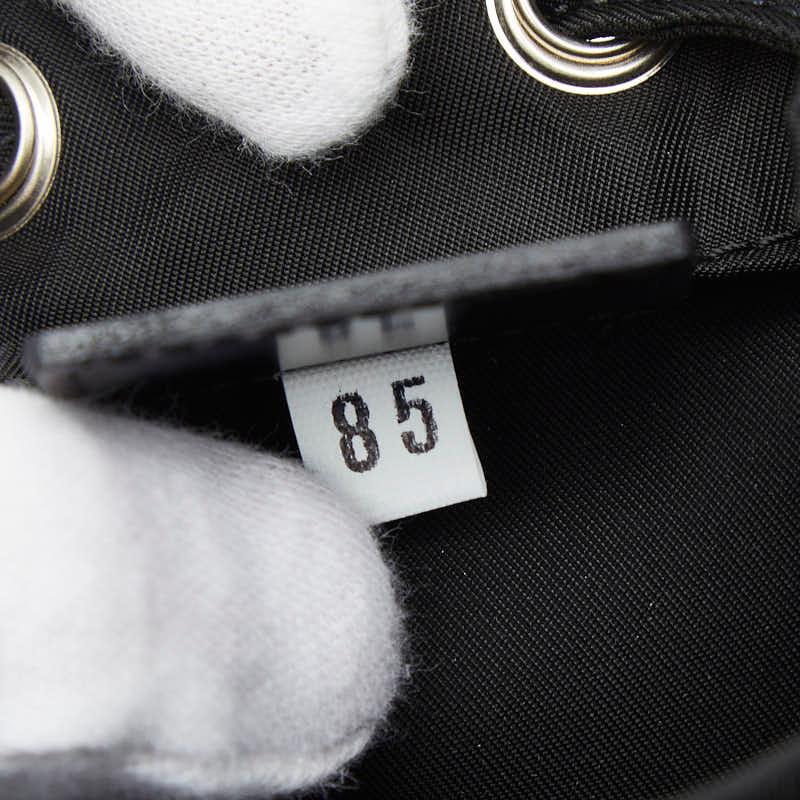 PRADA（プラダ） 三角ロゴプレート ポーチ ブラック ナイロン