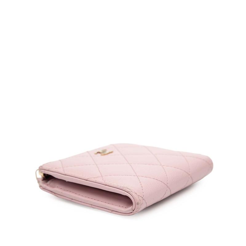 CHANEL マトラッセキャビアスキンピンクレザー 二つ折り財布 CHANEL（シャネル） マトラッセ ココマーク 二つ折り財布 ピンク