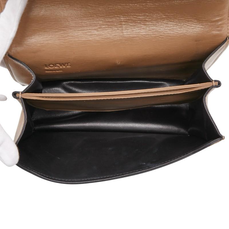 LOEWE（ロエベ） バルセロナ ショルダーバッグ ブラウン レザー