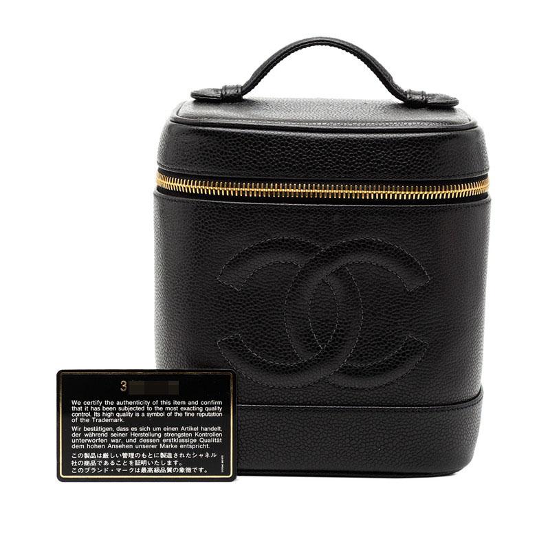 【美品】シャネル キャビアスキン バニティバッグ ココマーク 黒 ギャランティ CHANEL（シャネル） ココマーク バニティバッグ キャビアスキン
