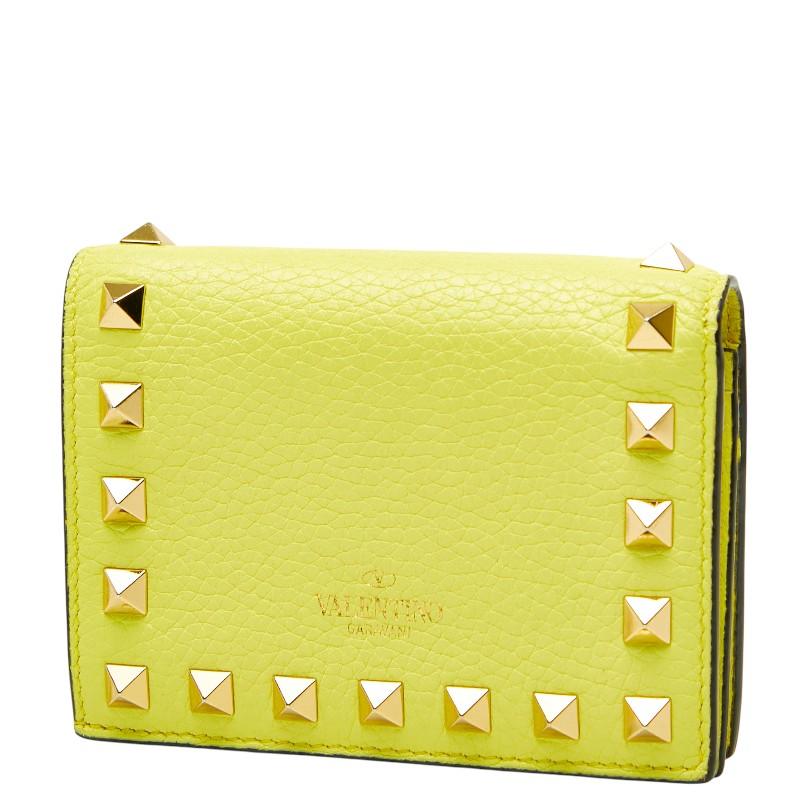 VALENTINO（ヴァレンティノ） ロックスタッズ 二つ折り財布 イエロー