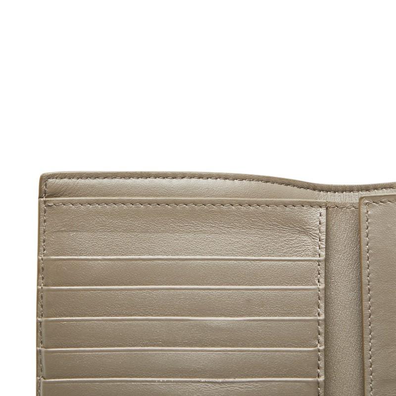 CELINE（セリーヌ） ミディアム ストラップ ウォレット 二つ折り財布