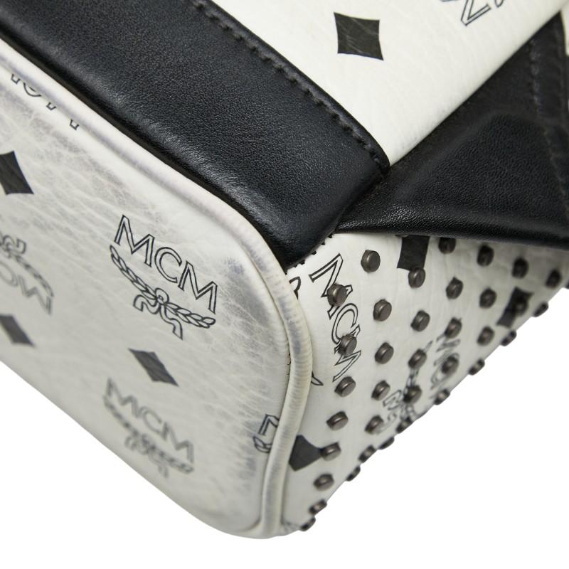 MCM（エムシーエム） エム シー エム ヴィセトス ロゴグラム スタッズ