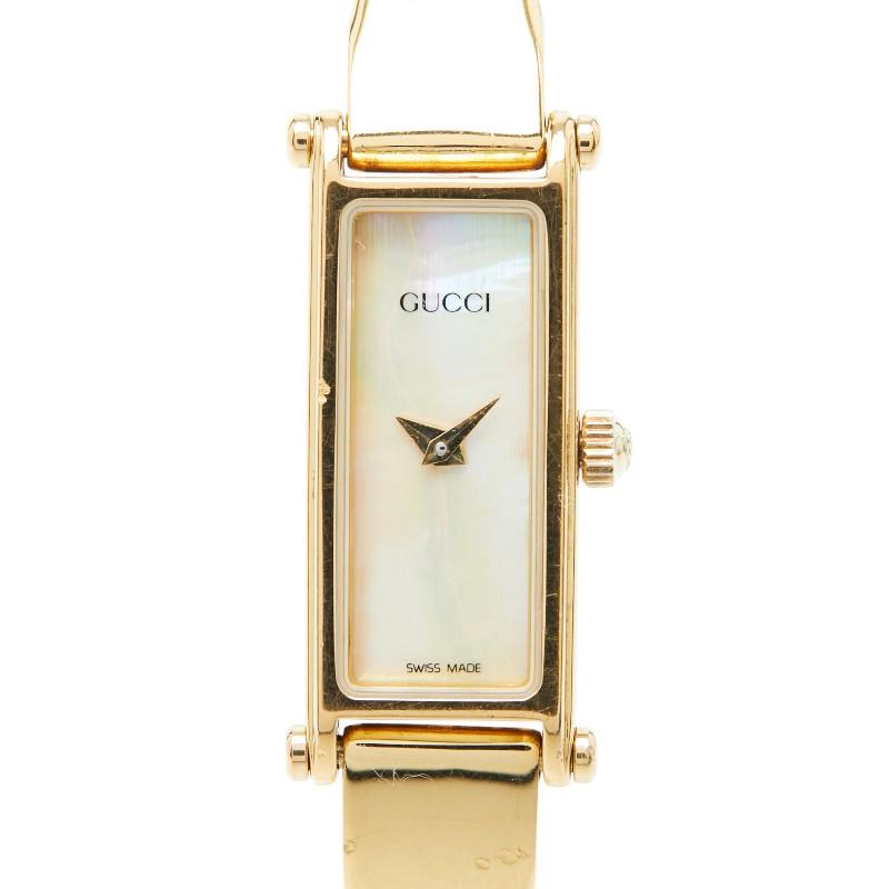 GUCCI（グッチ） バングルウォッチ イエローパール 腕時計 1500L