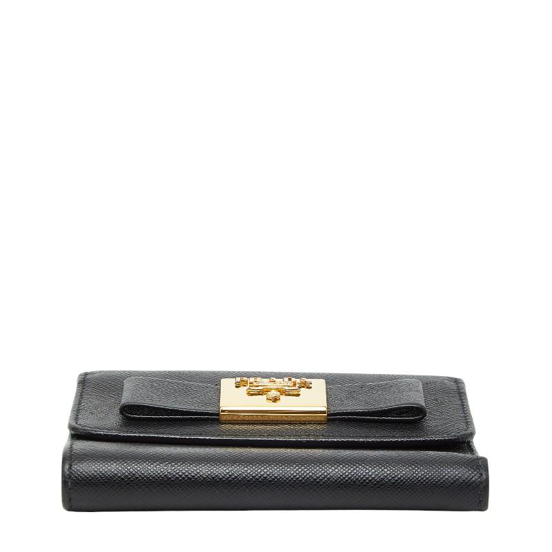 PRADA（プラダ） ロゴ リボン 三つ折り財布 ブラック ゴールド