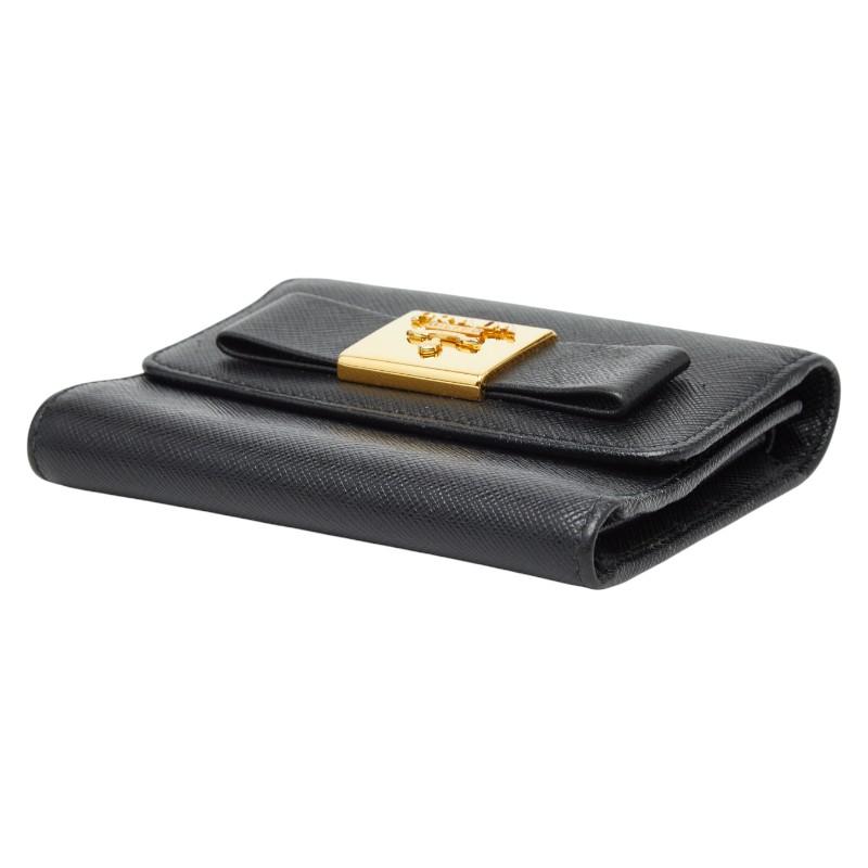 PRADA（プラダ） ロゴ リボン 三つ折り財布 ブラック ゴールド