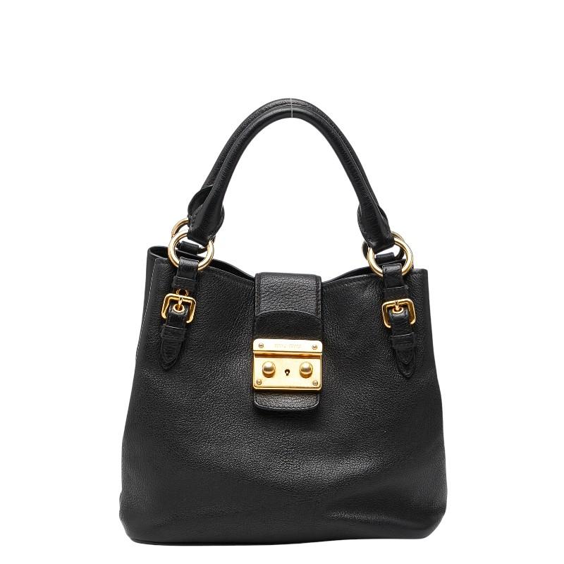 MIUMIU ブラックレザー　マテラッセ ハンドバッグ　紐なし　ゴールド金具 miu miu（ミュウミュウ） マドラス ハンドバッグ ブラック レザー