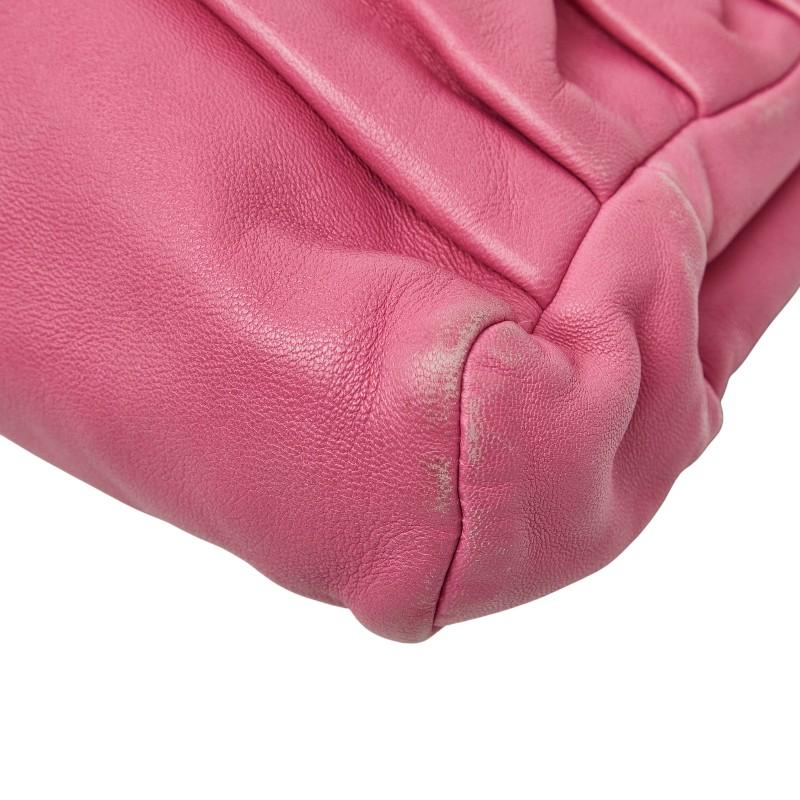 MIU MIU クラッチバッグ ピンク miu miu（ミュウミュウ） クラッチバッグ ピンク レザー レディース