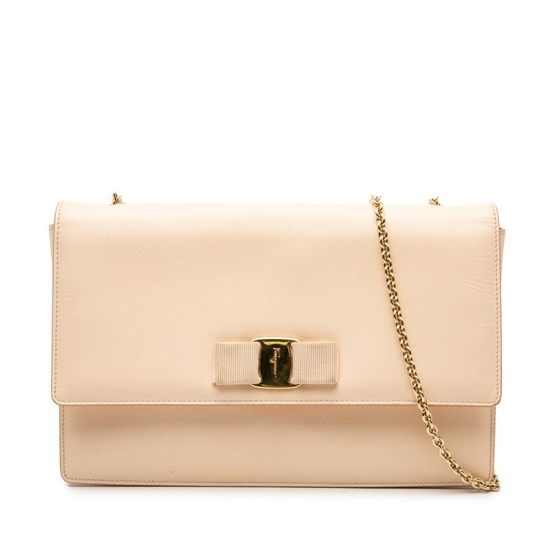 サルヴァトーレフェラガモ ヴァラリボン チェーン ショルダーバッグ