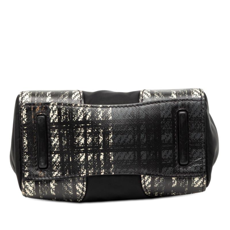 PRADA（プラダ） チェック 斜め掛け ハンドバッグ ショルダーバッグ