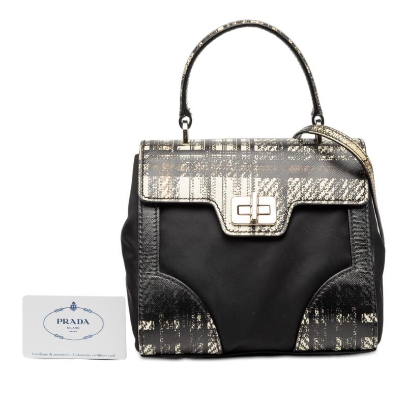 【良品】プラダPRADA斜め掛けショルダーバッグ正規品26-8 PRADA（プラダ） チェック 斜め掛け ハンドバッグ ショルダーバッグ