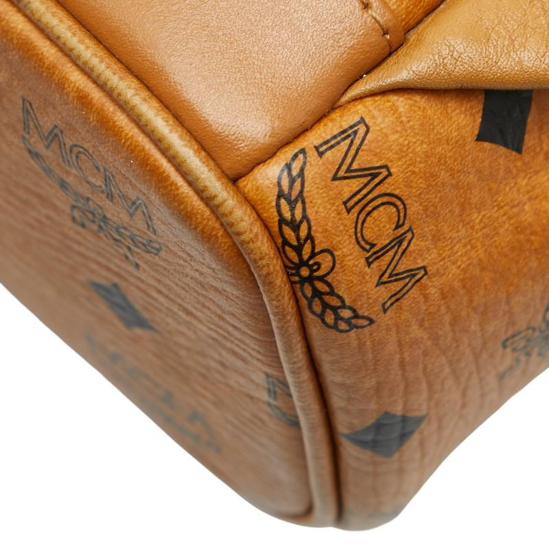 MCM（エムシーエム） エム シー エム ヴィセトス モノグラム スタッズ