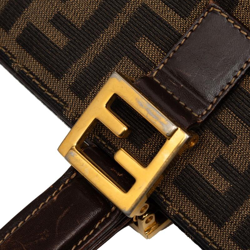 FENDI（フェンディ） ズッカ ショルダーバッグ ブラウン キャンバス