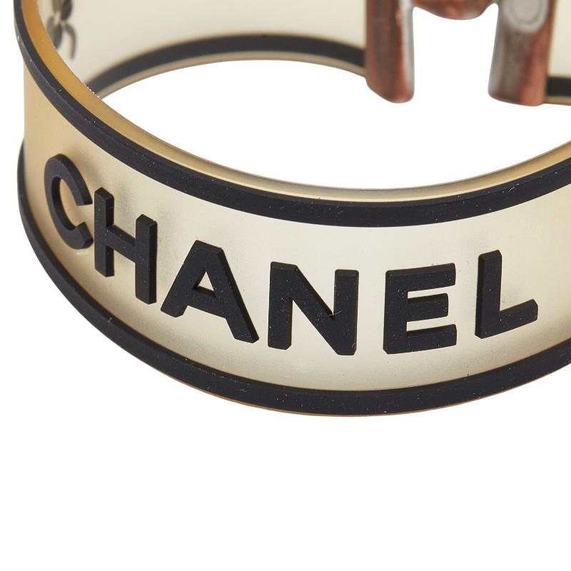 CHANEL シャネル　ラバー　ロゴ　ブレスレット　ベルト CHANEL/シャネル】より ラバーロゴブレスレットが入荷致しました