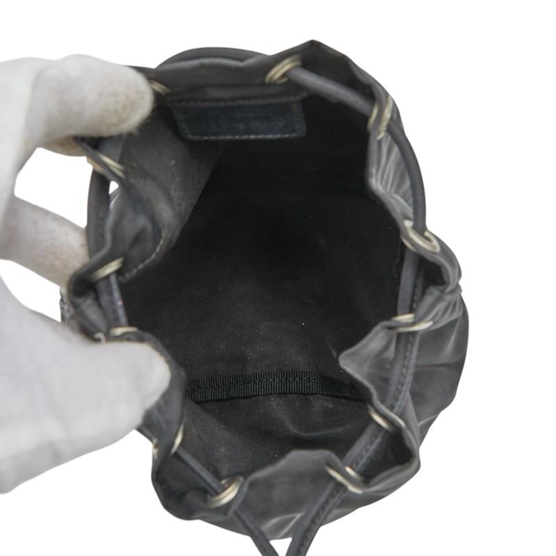 PRADA（プラダ） 三角ロゴプレート ポーチ ブラック ナイロン