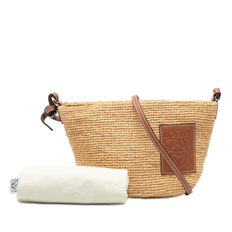 LOEWE（ロエベ） アナグラム ショルダーバッグ ベージュ ブラウン