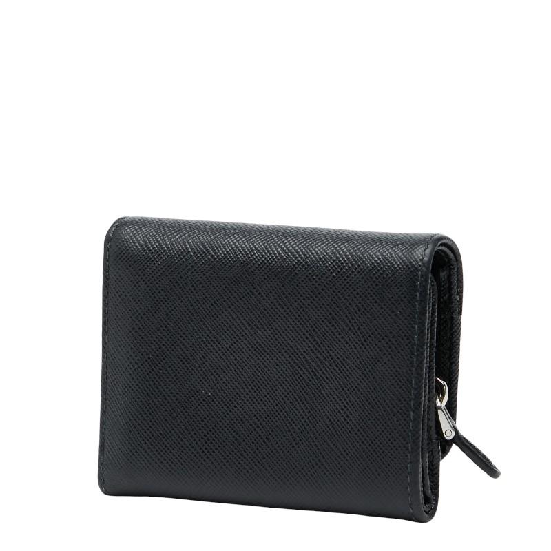 PRADA（プラダ） 三角ロゴプレート 三つ折り財布 ブラック