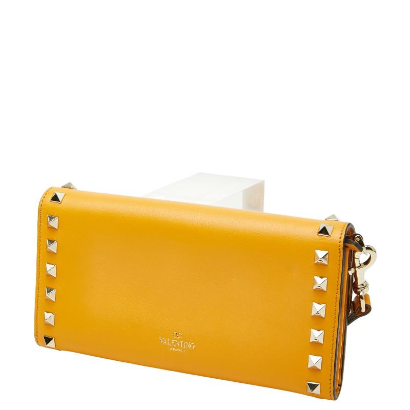 VALENTINO（ヴァレンティノ） スタッズ 長財布 イエロー レザー