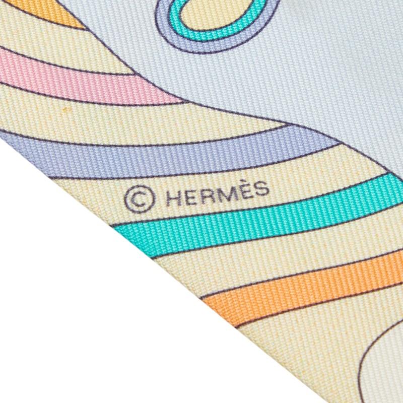 HERMES（エルメス） ツイリー CARRES VOLANTS 空飛ぶカレ スカーフ