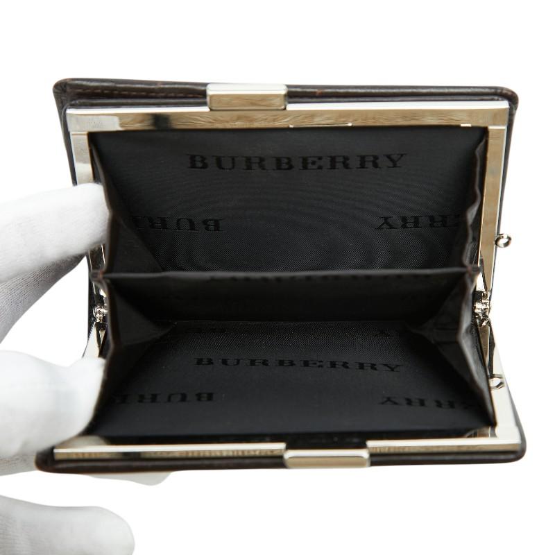 未使用品　BURBERRY LONDON 二つ折り財布　ノバチェック　ベージュ系 BURBERRY（バーバリー） ロンドン ノバチェック コンパクト がま口 二
