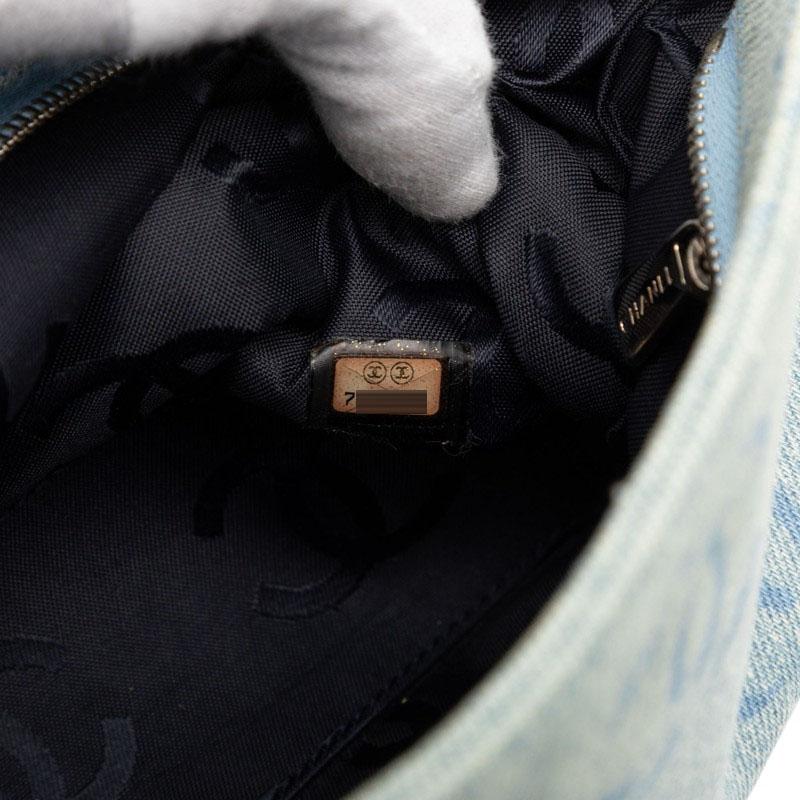 CHANEL（シャネル） ココマーク クラッチバッグ セカンドバッグ ライト