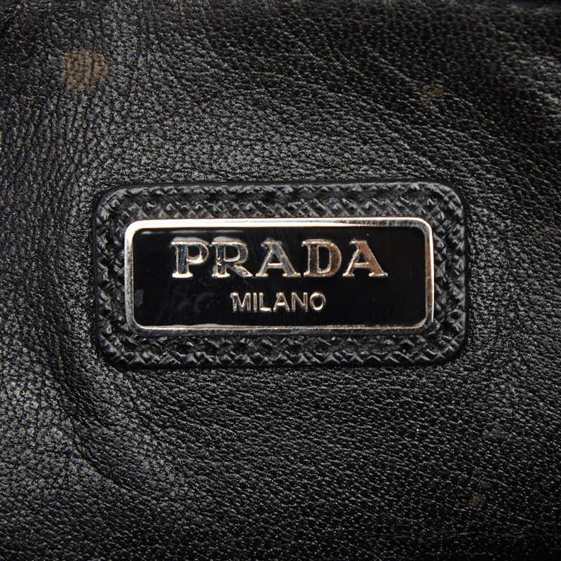 PRADA（プラダ） 三角ロゴプレート クラッチバッグ セカンドバッグ