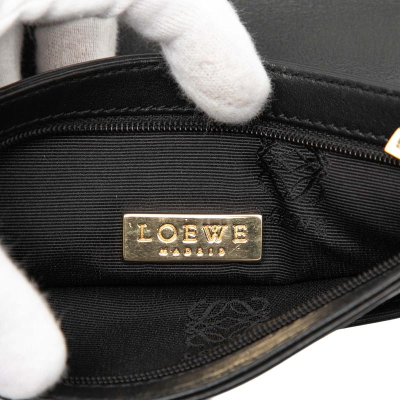 LOEWE（ロエベ） アナグラム 斜め掛け ショルダーバッグ ポシェット