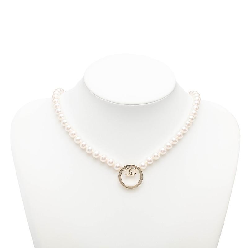 CHANEL（シャネル） ココマーク パールネックレス ホワイト シャンパン