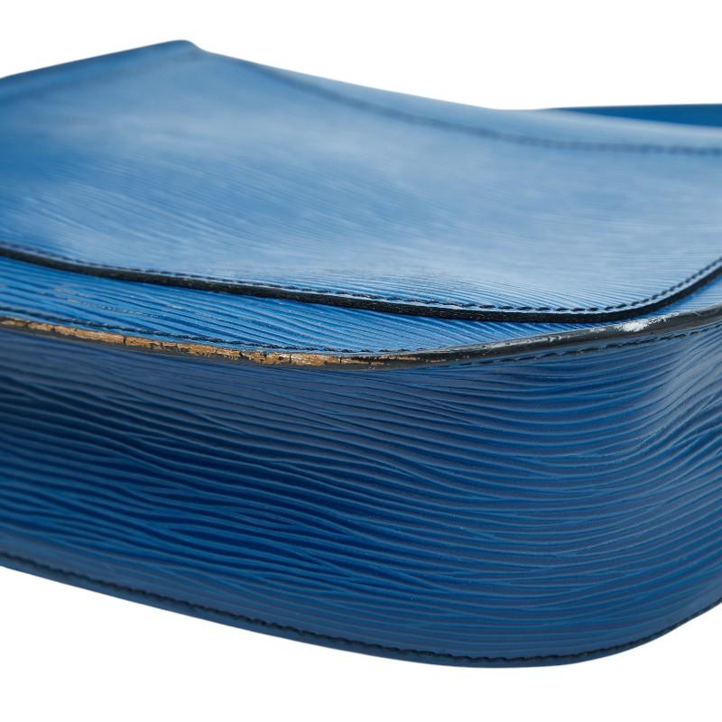 【6dc2424】ルイヴィトン ショルダーバッグ エピ サンクルー M52195 トレドブルー【中古】レディース LOUIS VUITTON（ルイ・ヴィトン） ルイ ヴィトン エピ サンクルー 斜め