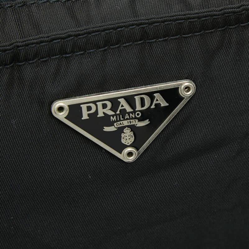 PRADA（プラダ） 三角ロゴプレート ワンショルダーバッグ ブラック
